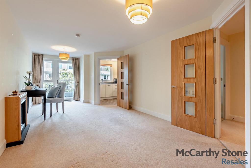 8671039-interior13-800.jpg
