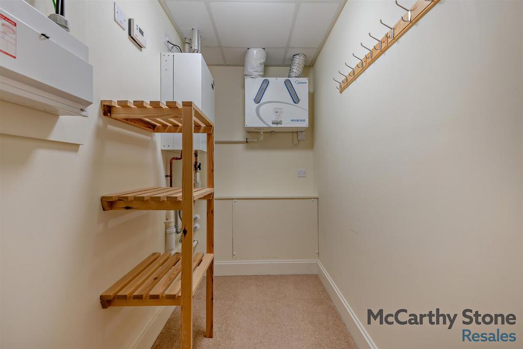 8671039-interior02-800.jpg