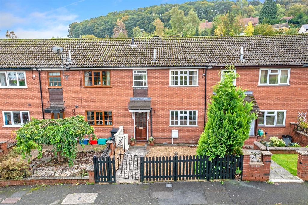Close, Knighton 3 bed terraced house £165,000