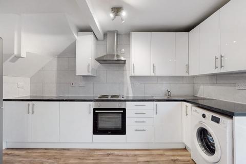 2 bedroom flat to rent, N7