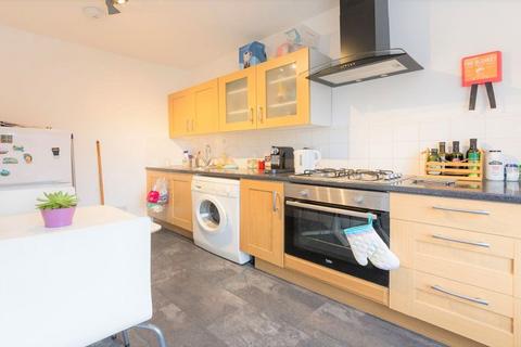 1 bedroom flat to rent, NW2