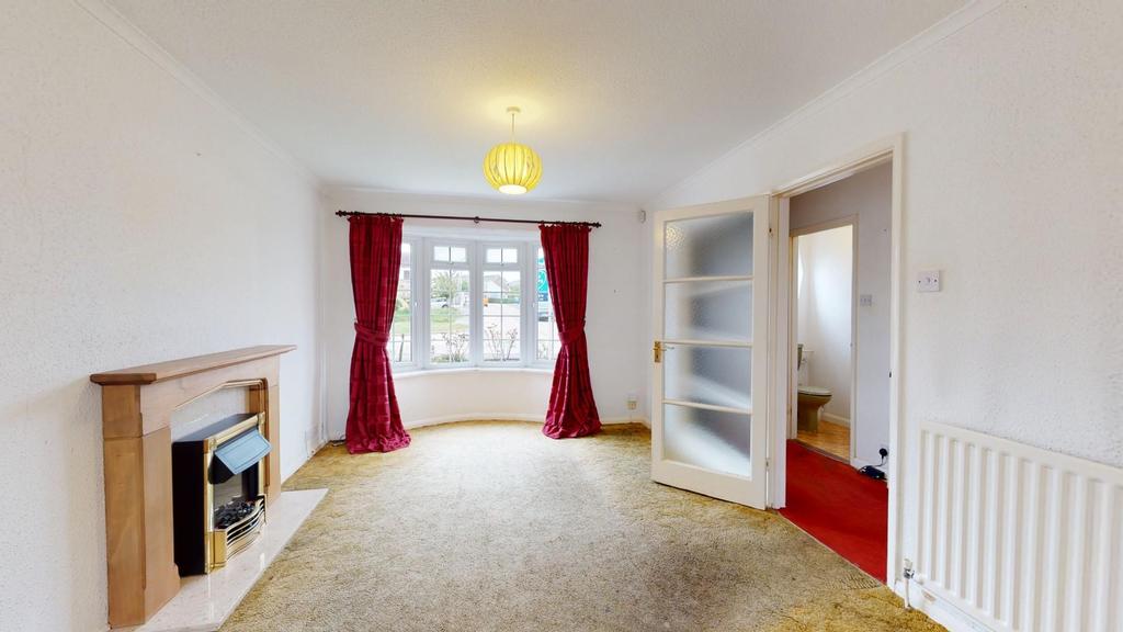 Caroline Close, Whitstable 3 bed semidetached house £270,000