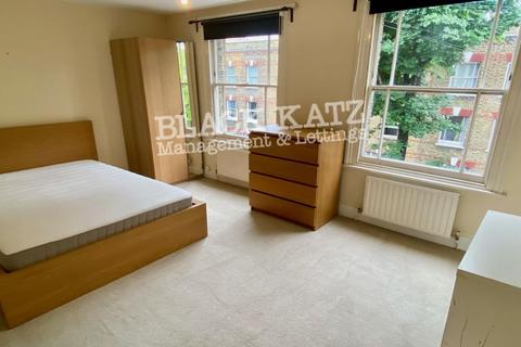 undefined, SE17