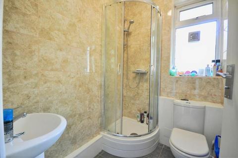 4 bedroom flat to rent, NW1
