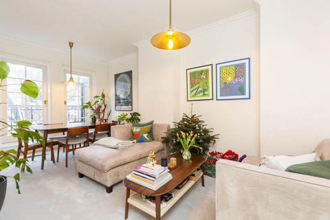 2 bedroom flat to rent, NW1