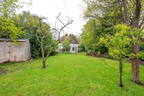 Forbury Well Hill, Orpington, BR6 7PR