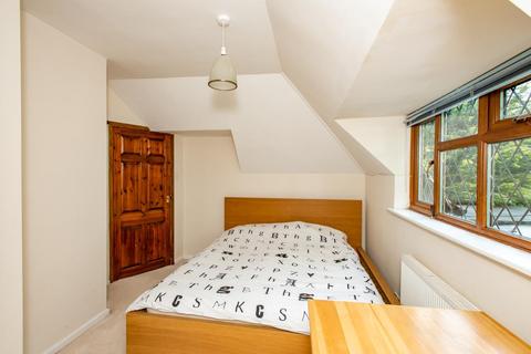 Forbury Well Hill, Orpington, BR6 7PR