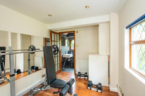 Forbury Well Hill, Orpington, BR6 7PR