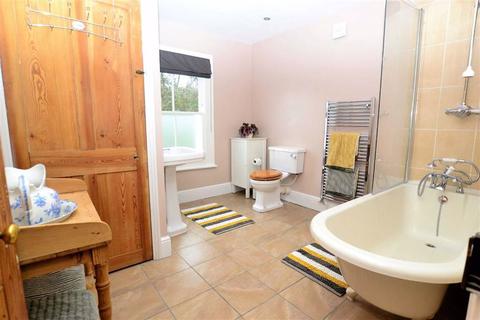 16 Hemdean Hill, Caversham, Reading, RG4 7SB