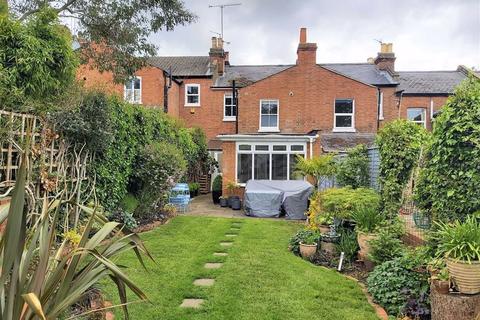 16 Hemdean Hill, Caversham, Reading, RG4 7SB