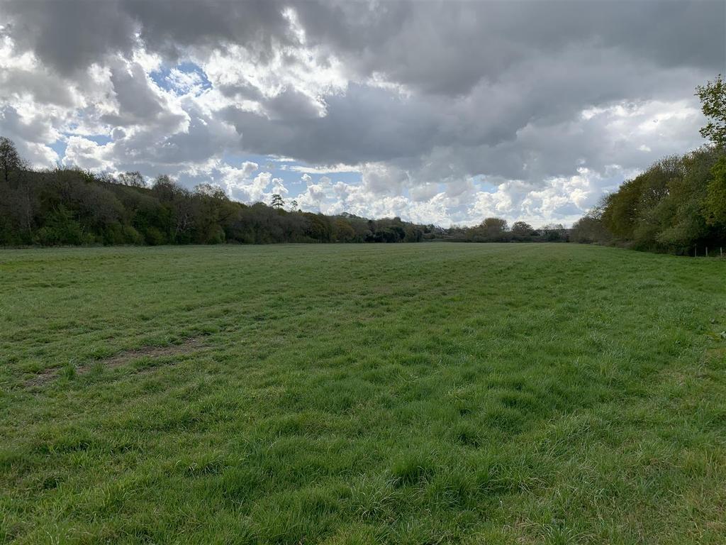 Lot 1 - Court Farm Land 3.JPG