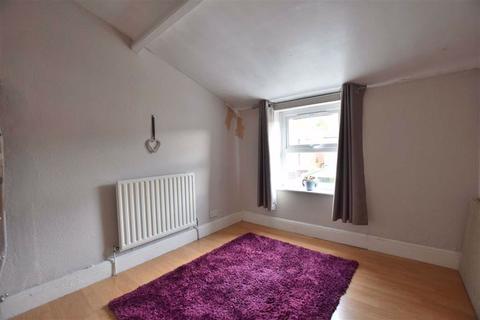 28 Bishopstone Road, Gloucester, GL1 4BZ