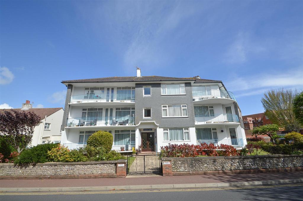 Meads Street, Eastbourne 2 bed flat £239,950