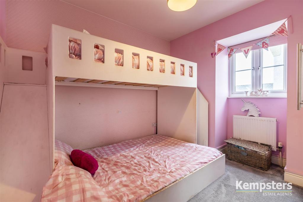 Bedroom 3.jpg