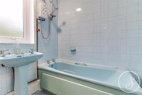 46 Ash Road, Leeds, LS6 3EZ