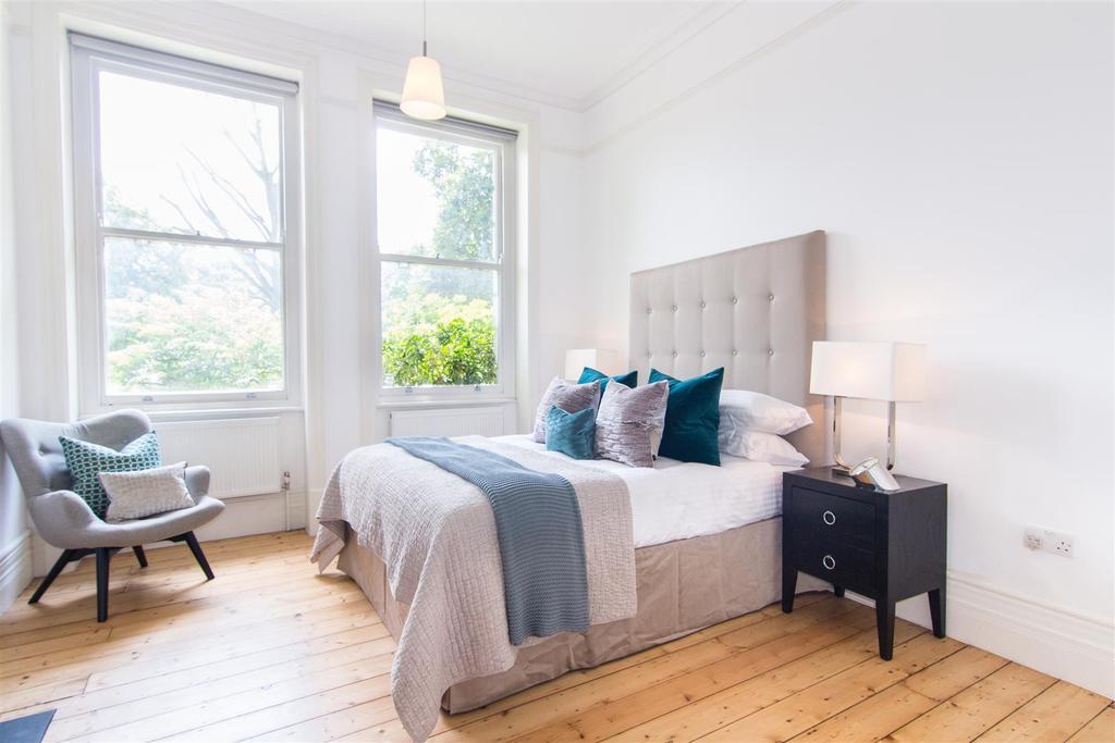 Master Bedroom.jpg
