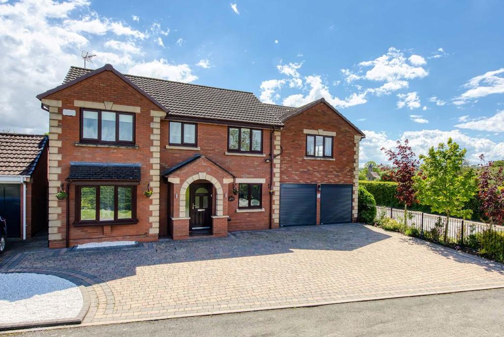 97, Six Ashes Road, Bobbington... 5 bed detached house £625,000