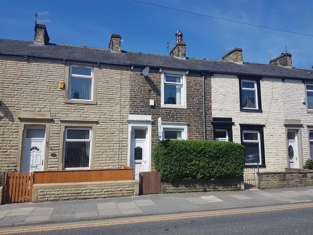 Lowerhouse Lane, Burnley 2 bed terraced house £460 pcm (£106 pw)