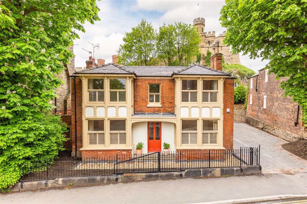 Drury Lane, Lincoln, Lincolnshire 4 bed detached house for sale £850,000