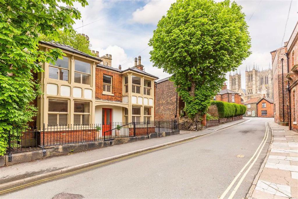 Drury Lane, Lincoln, Lincolnshire 4 bed detached house for sale £850,000