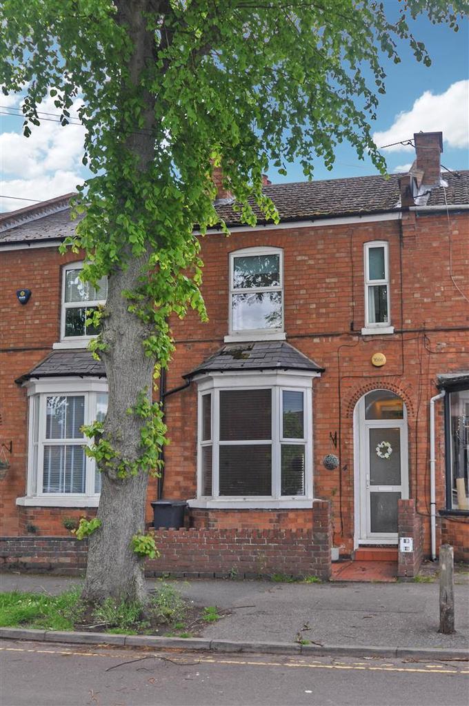 Lime Avenue, Leamington Spa 2 bed terraced house £315,000