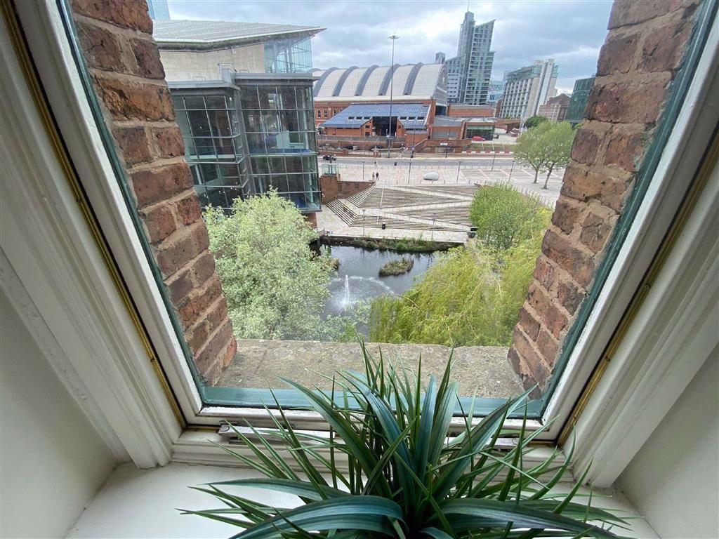 Chepstow House, 1620 Chepstow Stret, Manchester 2 bed flat £1,095
