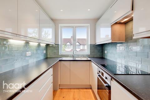 160 Bensham Manor Road, Thornton Heath, CR7 7AW