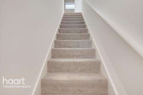 160 Bensham Manor Road, Thornton Heath, CR7 7AW