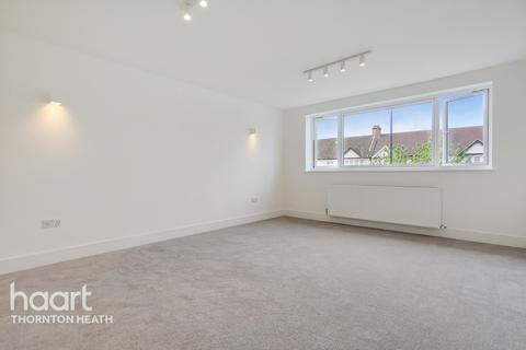 160 Bensham Manor Road, Thornton Heath, CR7 7AW