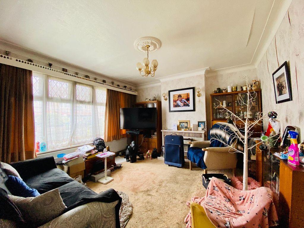 Belvedere Road, Bexleyheath DA7 4PF 5 bed semidetached house £500,000