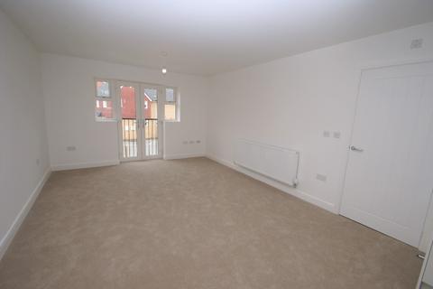 2 bedroom flat to rent, Draper Close, Augusta Park, Andover, SP11