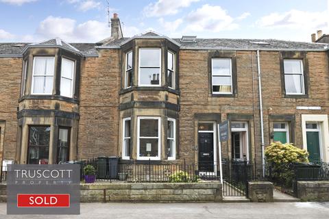 17 Ryehill Grove, Edinburgh, EH6 8ET