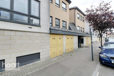 Flat 20, Plaza Heights, 12 Maud Road, London, E10 5QS