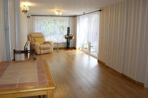 8 Barrie Road, Hereford, HR4 0QQ