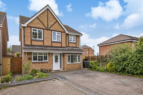 4 bedroom detached house for sale, Teasel Close, Ludgershall