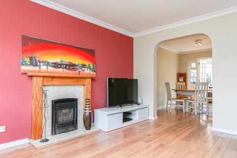 16 Cameron Knowe, Philpstoun, Linlithgow, EH49 6RL