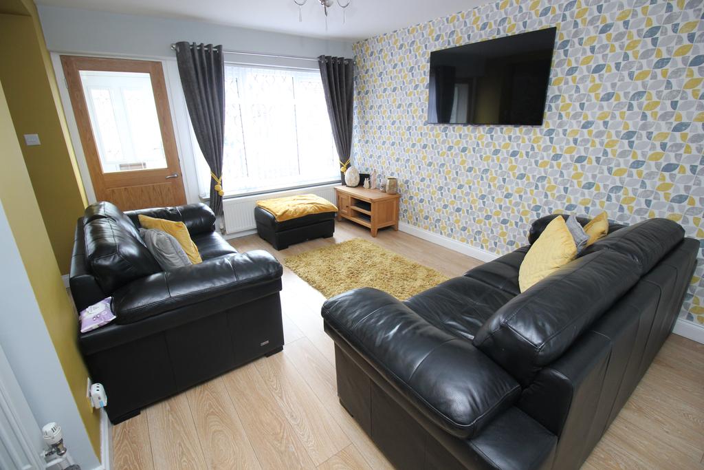 Dunster Drive Flixton 3 bed semidetached house £284,950