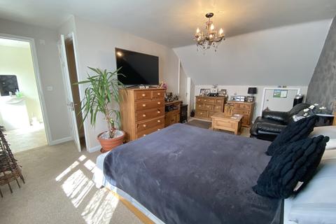 21 Cornmill Gardens, Polegate, BN26 5NJ