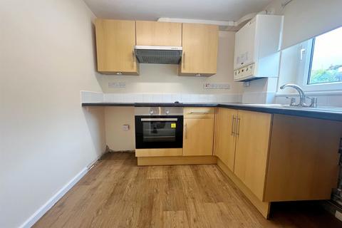 1 bedroom flat to rent, 11 Allfrey Plat Lower Street, Pulborough, RH20