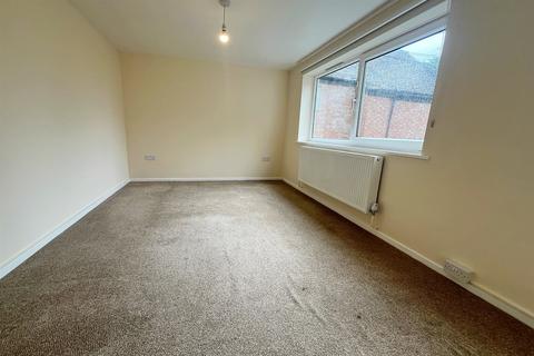 1 bedroom flat to rent, 11 Allfrey Plat Lower Street, Pulborough, RH20