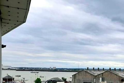 2 bedroom flat to rent, Fisgard Court, Admirals Way, Gravesend, DA12
