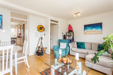 12 Wager Street, London, E3 4JE