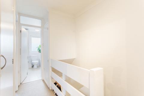 12 Wager Street, London, E3 4JE
