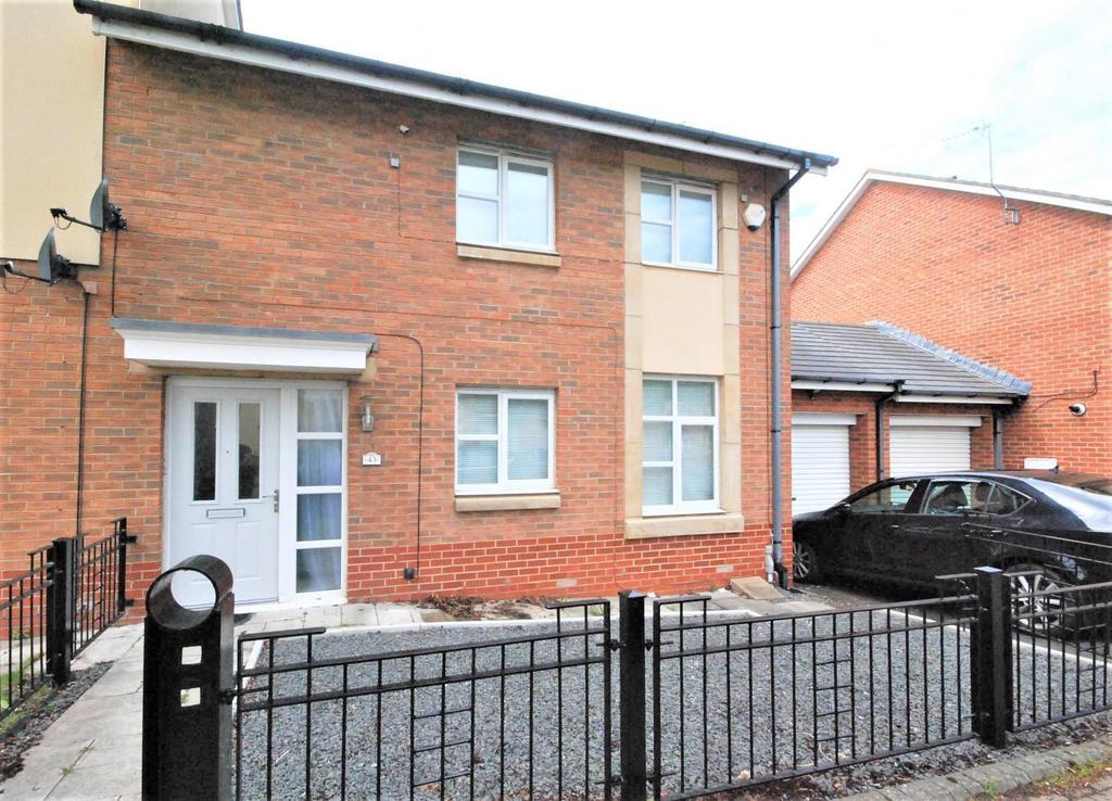 Mulberry Crescent, South Shields 2 bed semidetached house £145,000