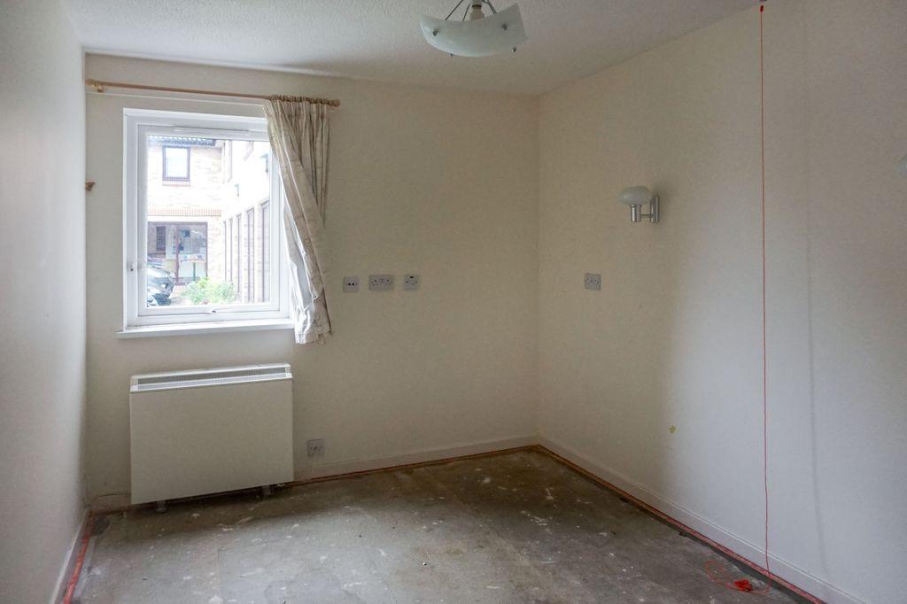 Bedroom 1 (Double)
