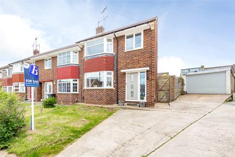 27 Crossways, Chelmsford, CM2 9EP