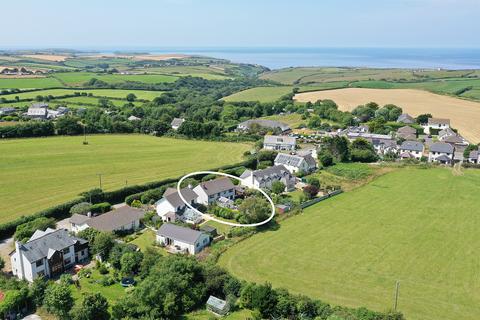 4 bedroom house for sale, Highlands, Port Isaac