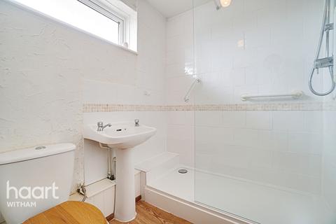 15 Calamint Road, Witham, CM8 2XT