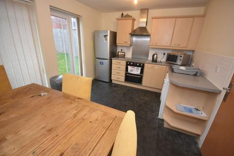 4 bedroom townhouse to rent - Bold Street, Hulme, Manchester, M15 5QH