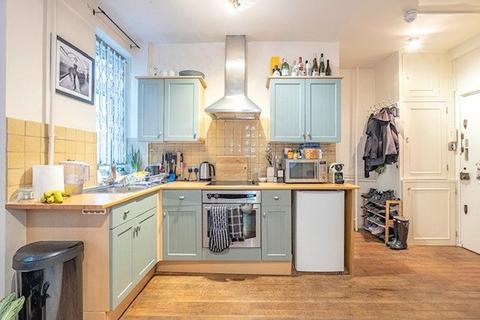 1 bedroom flat to rent, Langford Court, 22 Abbey Road, St John's Wood, London